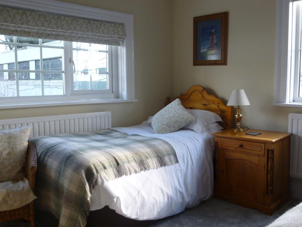 Bed and Breakfast The Maples Hythe  Zimmer foto
